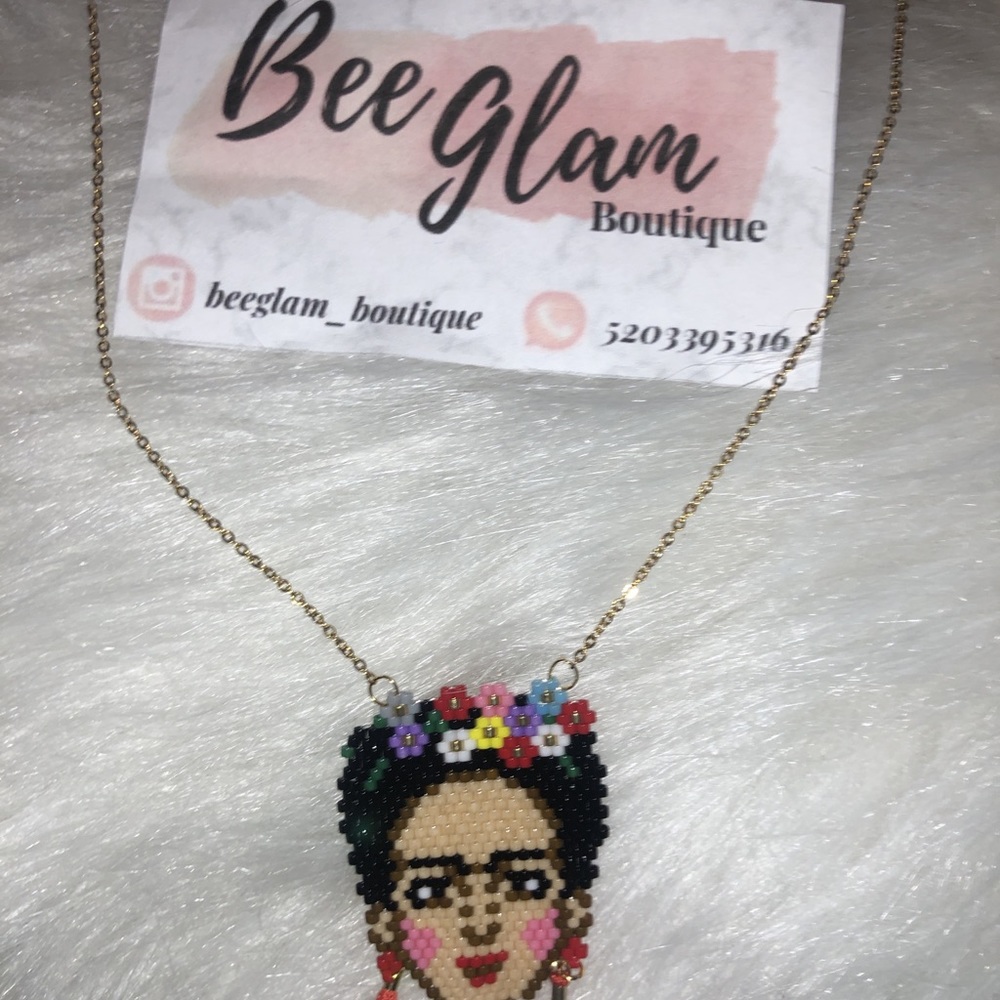 ❣️❣️❣️❣️ NEW Earings ❣️❣️❣️❣️ - Picture 3 of 8
